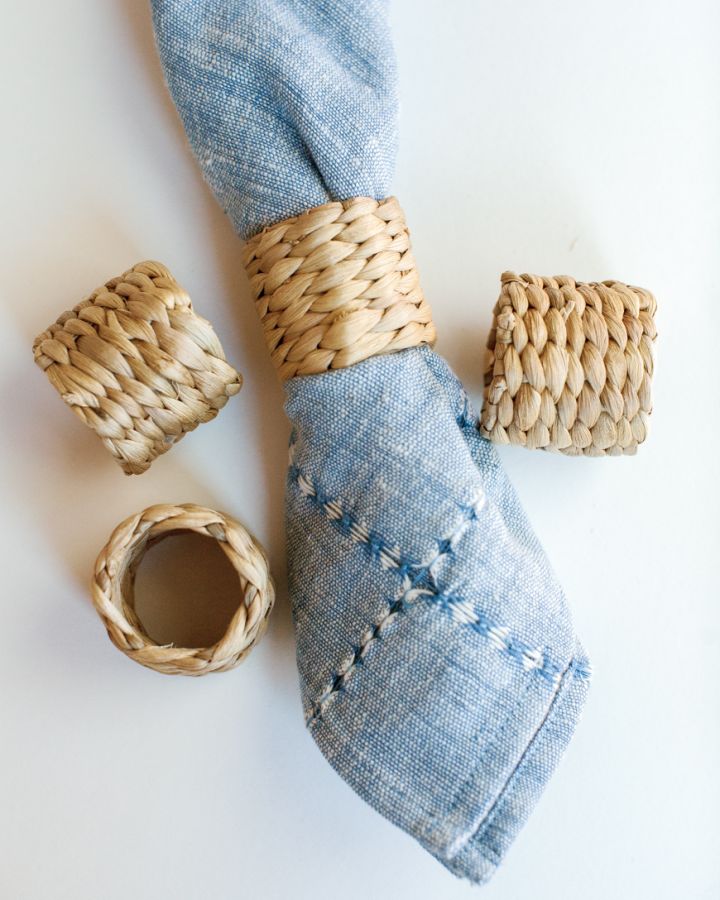 Creative Women Water Hyacinth Napkin Ring Set