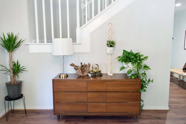 Macramama Macrame Diamond Plant Hanger
Jungle Pillows