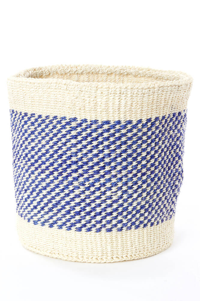 Swahili African Modern Set of Two Blue and Cream Twill Sisal Nesting Baskets