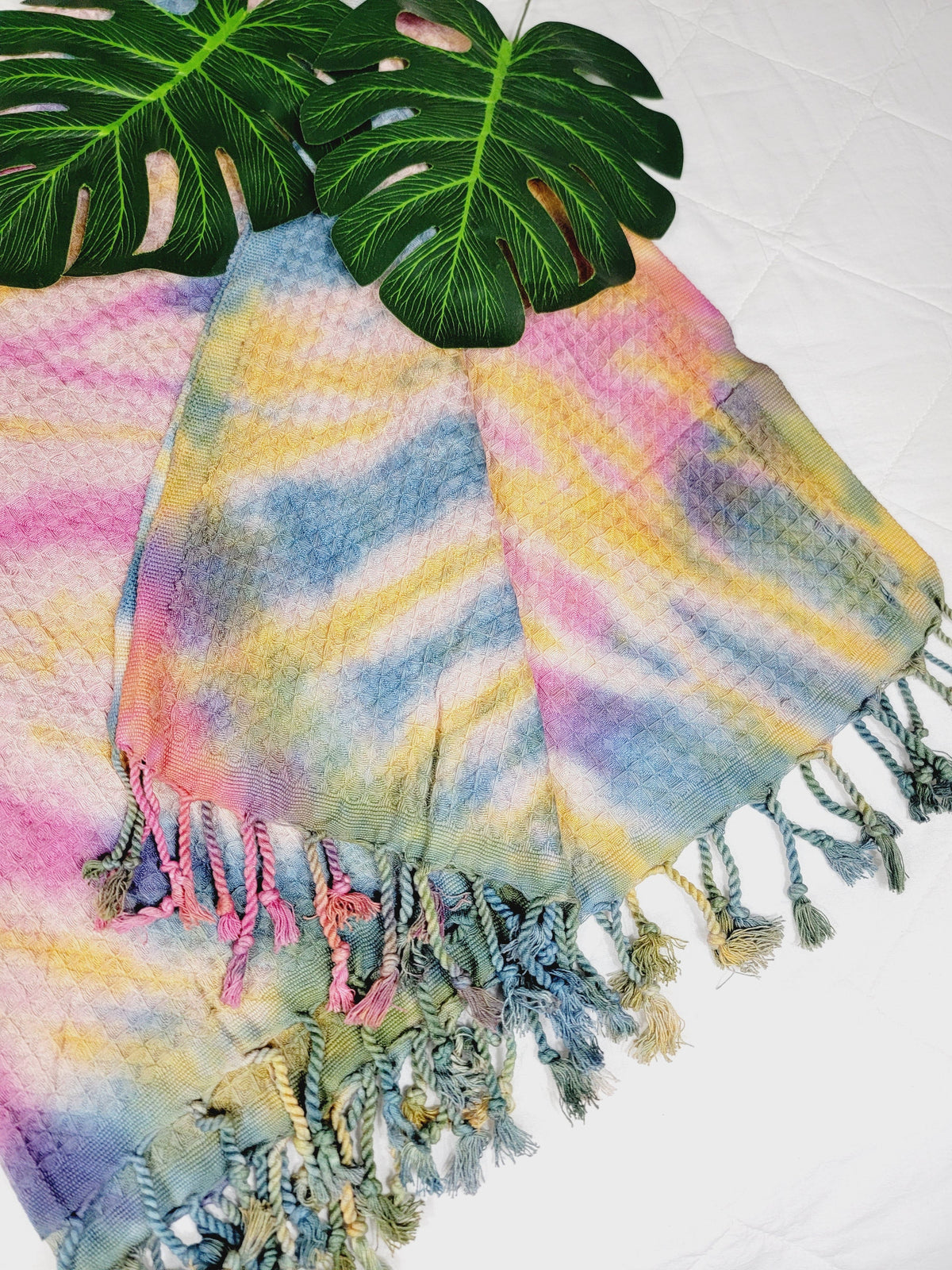 100% Cotton Throw 40 x 70 Hand Tie Dye Lightweight Home Decor