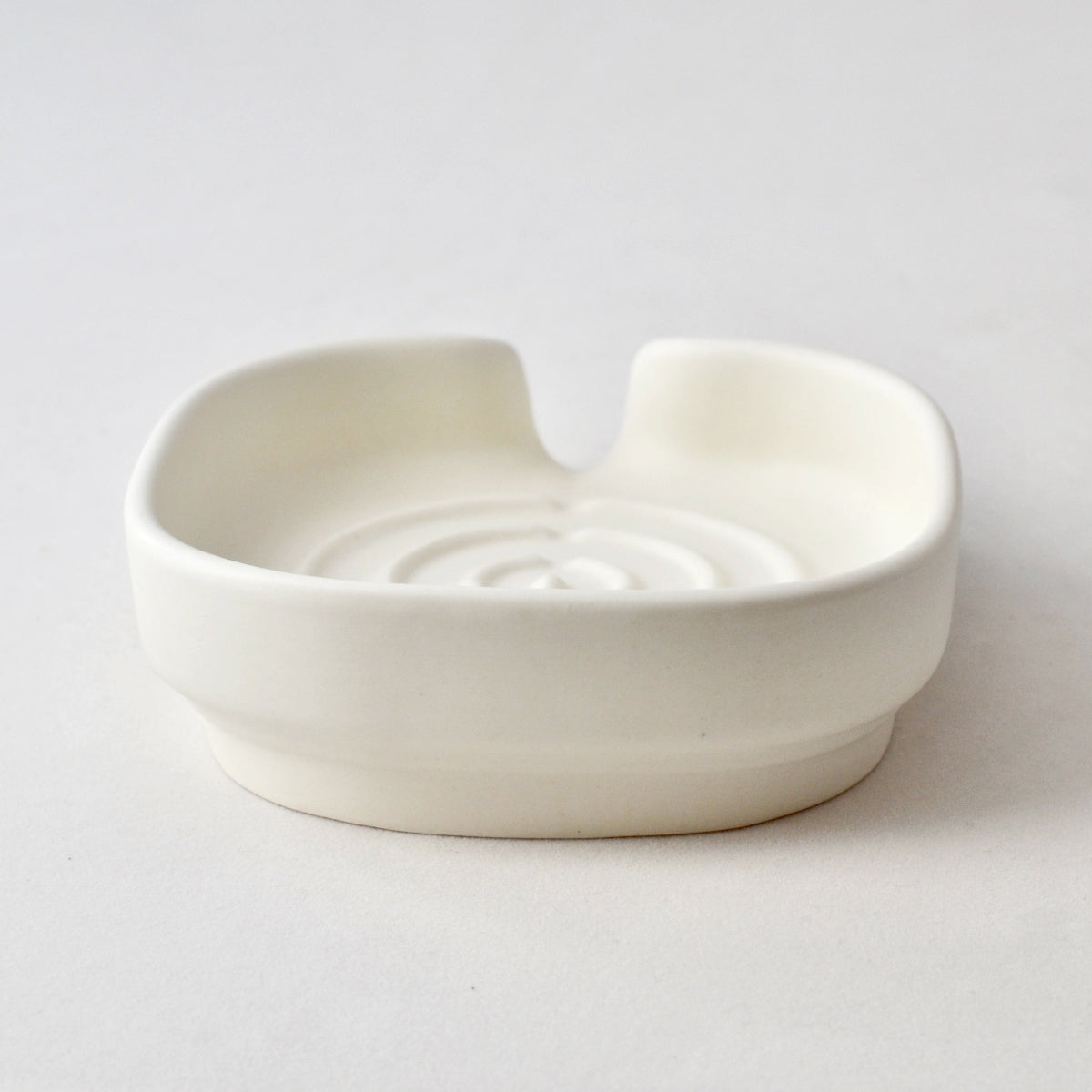 Self Draining Soapdish - Zero-Waste Porcelain - White Matte