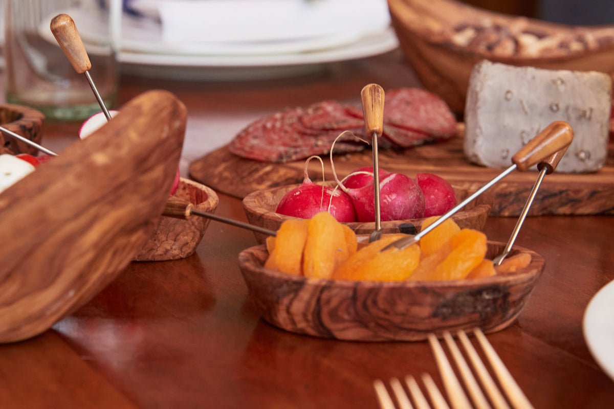 Italian Olivewood Aperitivo Set