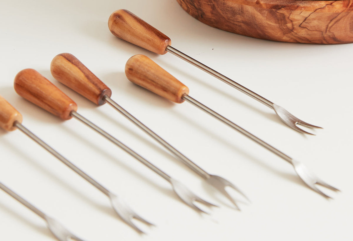 Italian Olivewood Aperitivo Set