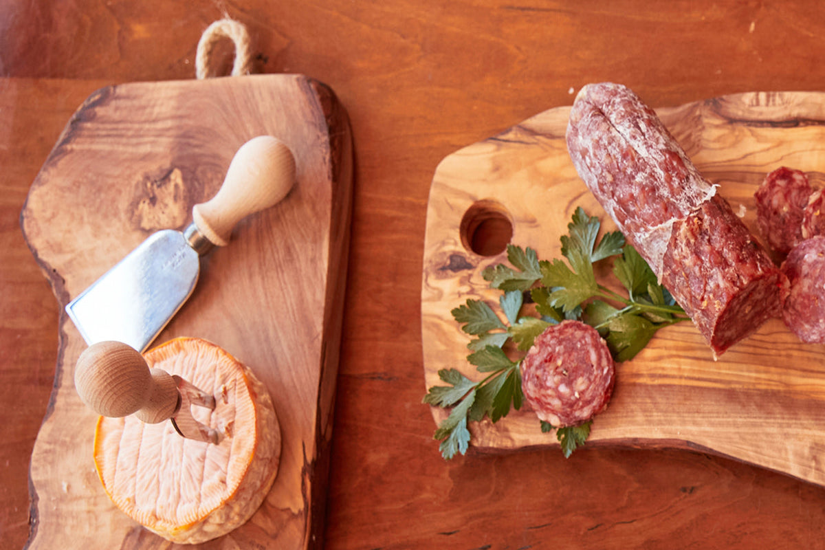 Italian Olivewood Charcuterie Board - Rope Handle