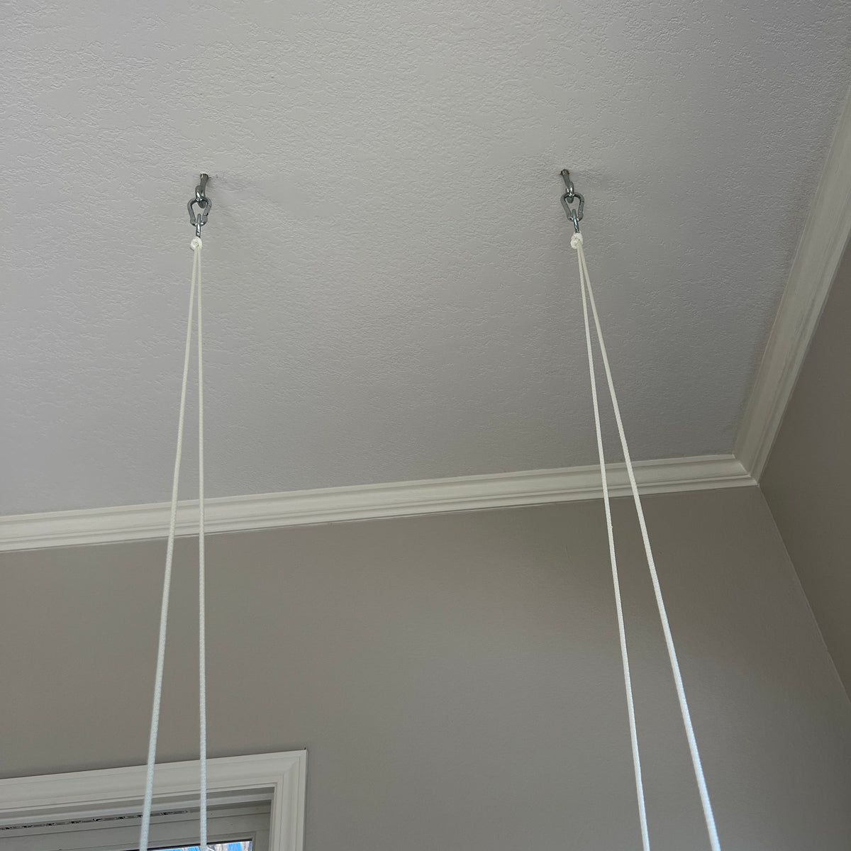 Indoor High Back Baby & Toddler Swing-Classic Black White Stripe