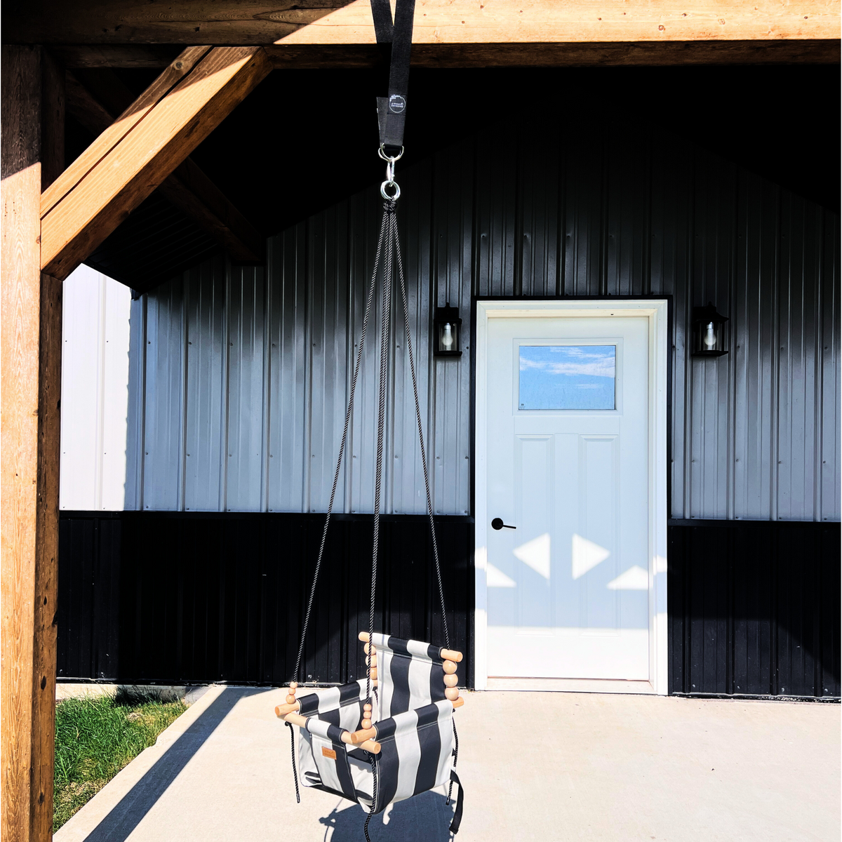 Outdoor High Back Baby & Toddler Swing-Wide Cream & Black Stripe