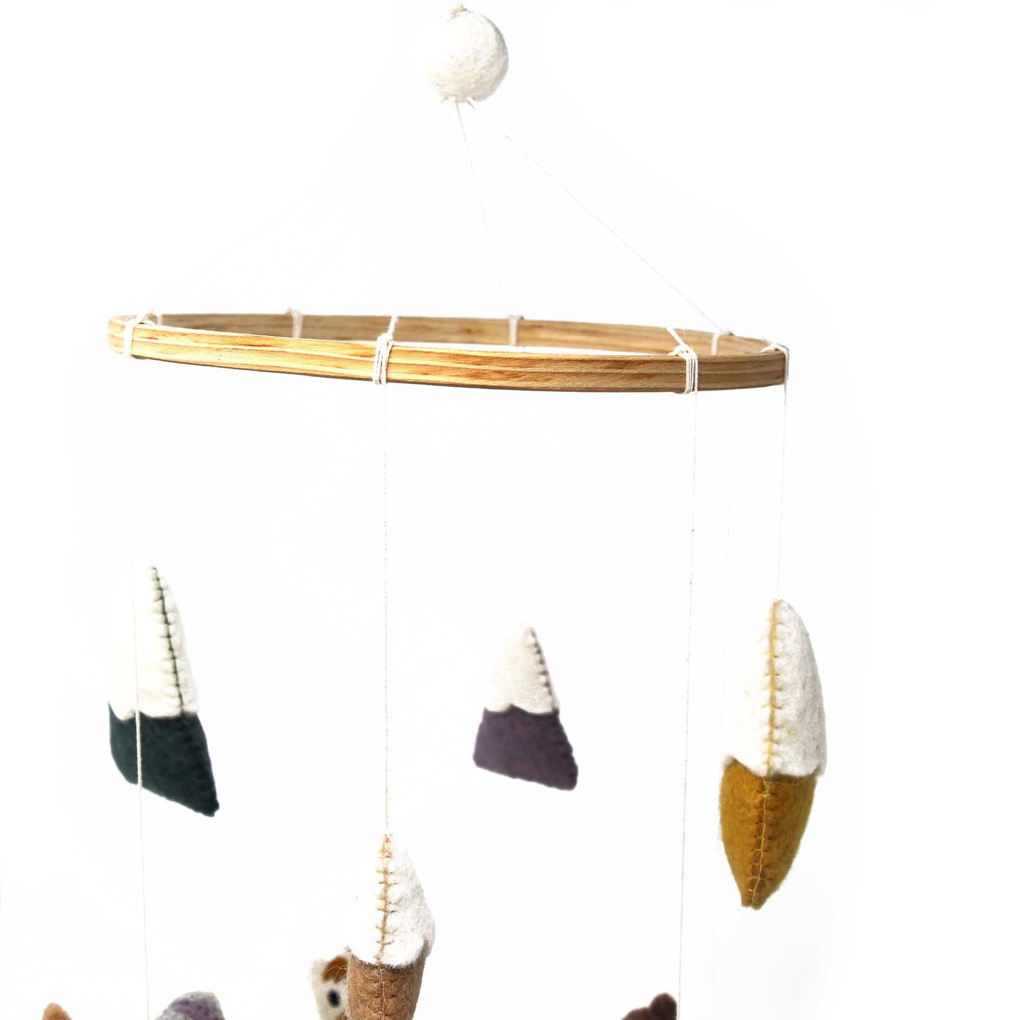 Global Groove Handcrafted Felt Little Llamas Mobile