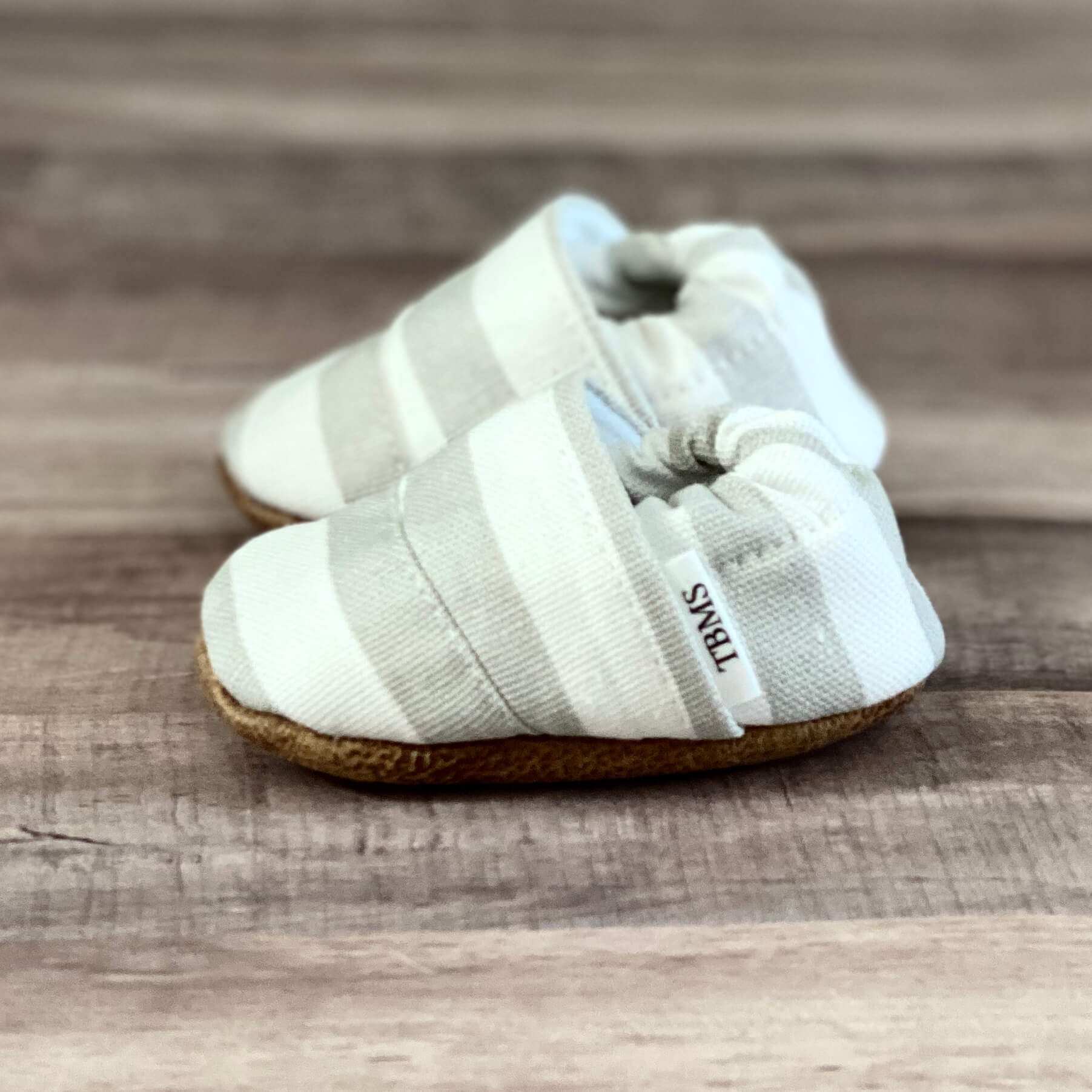 Trendy Baby Mocc Shop Gray and White Stripes Angled Low Tops
Jungle Pillows