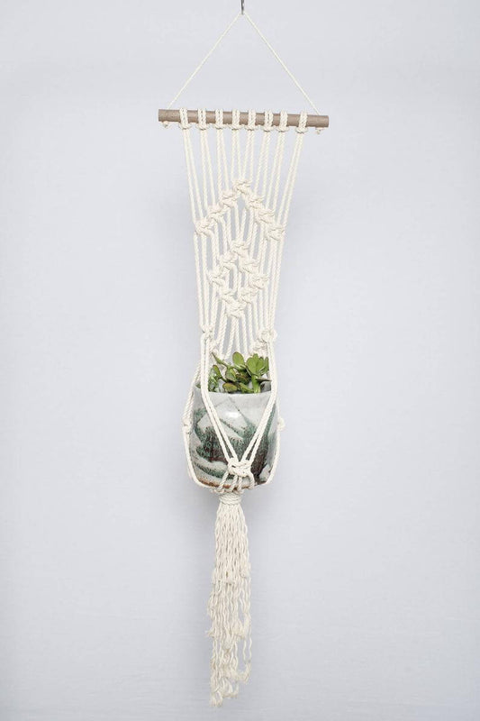 Macramama Macrame Plant Hanger with Dark Wood Dowel
Jungle Pillows