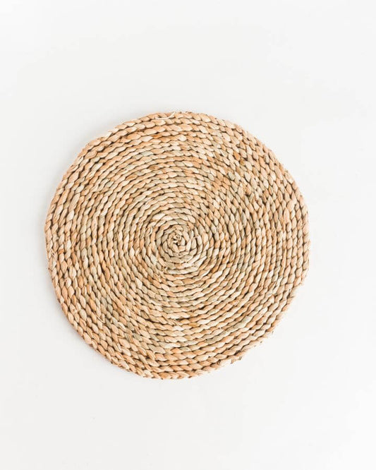 Creative Women Seagrass Charger