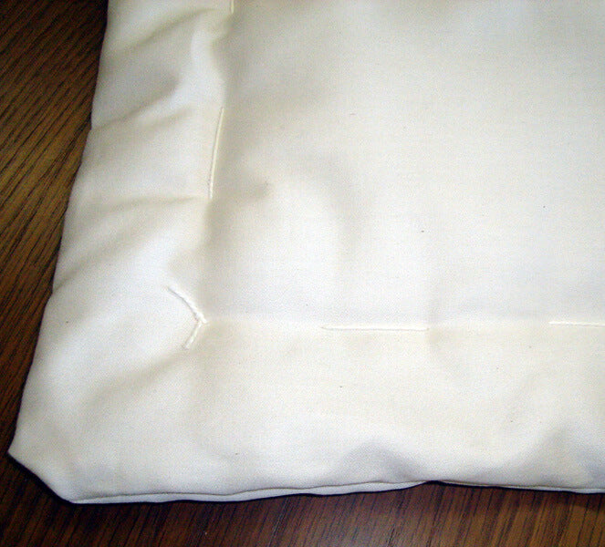 Holy Lamb Organics Natural Wool Comforter
Jungle Pillows